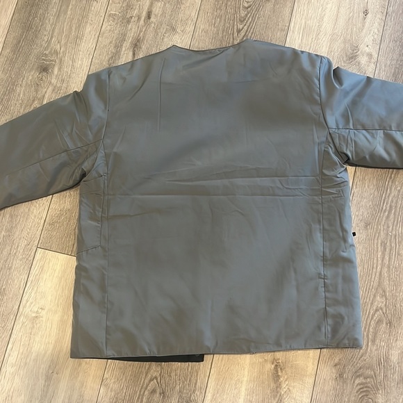 Vast. No collar puffy lifestyle jacket charcoal gray size xl - Picture 5 of 5
